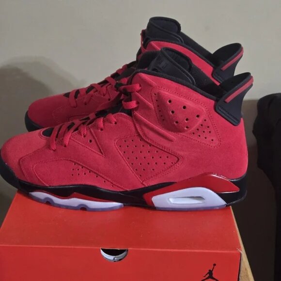 Mens JORDAN RETRO 6 RAGING BULLS Size 13, Never Worn - Picture 3 of 7